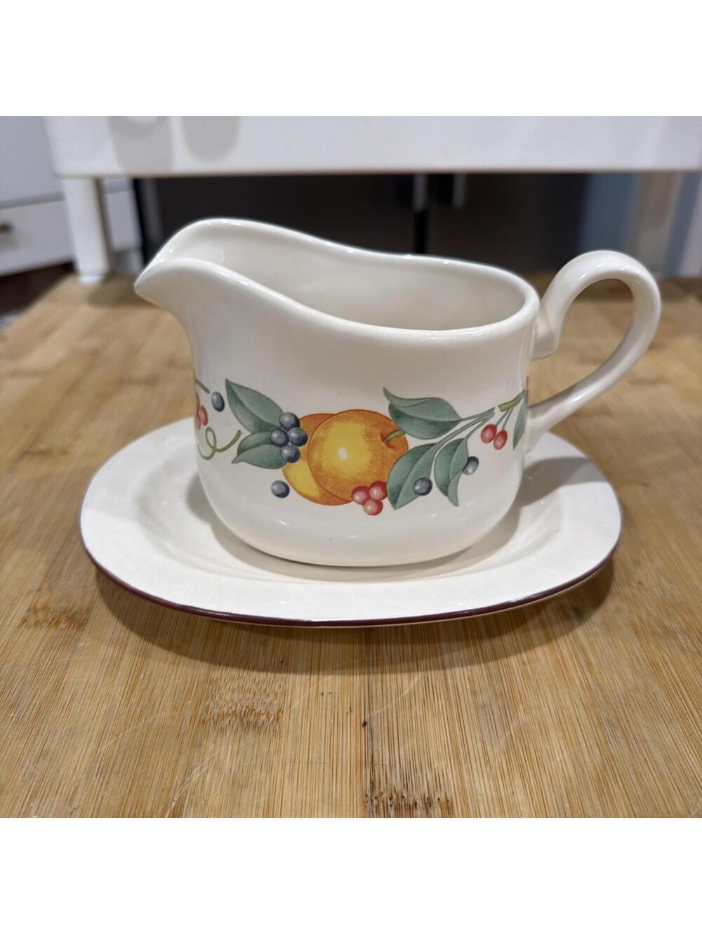 Vintage Corelle Corning Abundance Gravy Boat & Underplate *